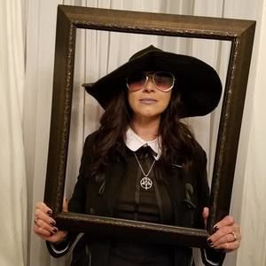 Meet your Posher, Kristin